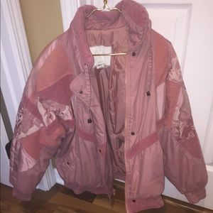 VINTAGE OVERSIZED PINK FLORAL PUFFER COAT🌸